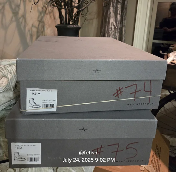 Aquatalia’s suede `Isaac’ boots Shearling Lug Sole Italian Luxury Designer #75 - Picture 10 of 12